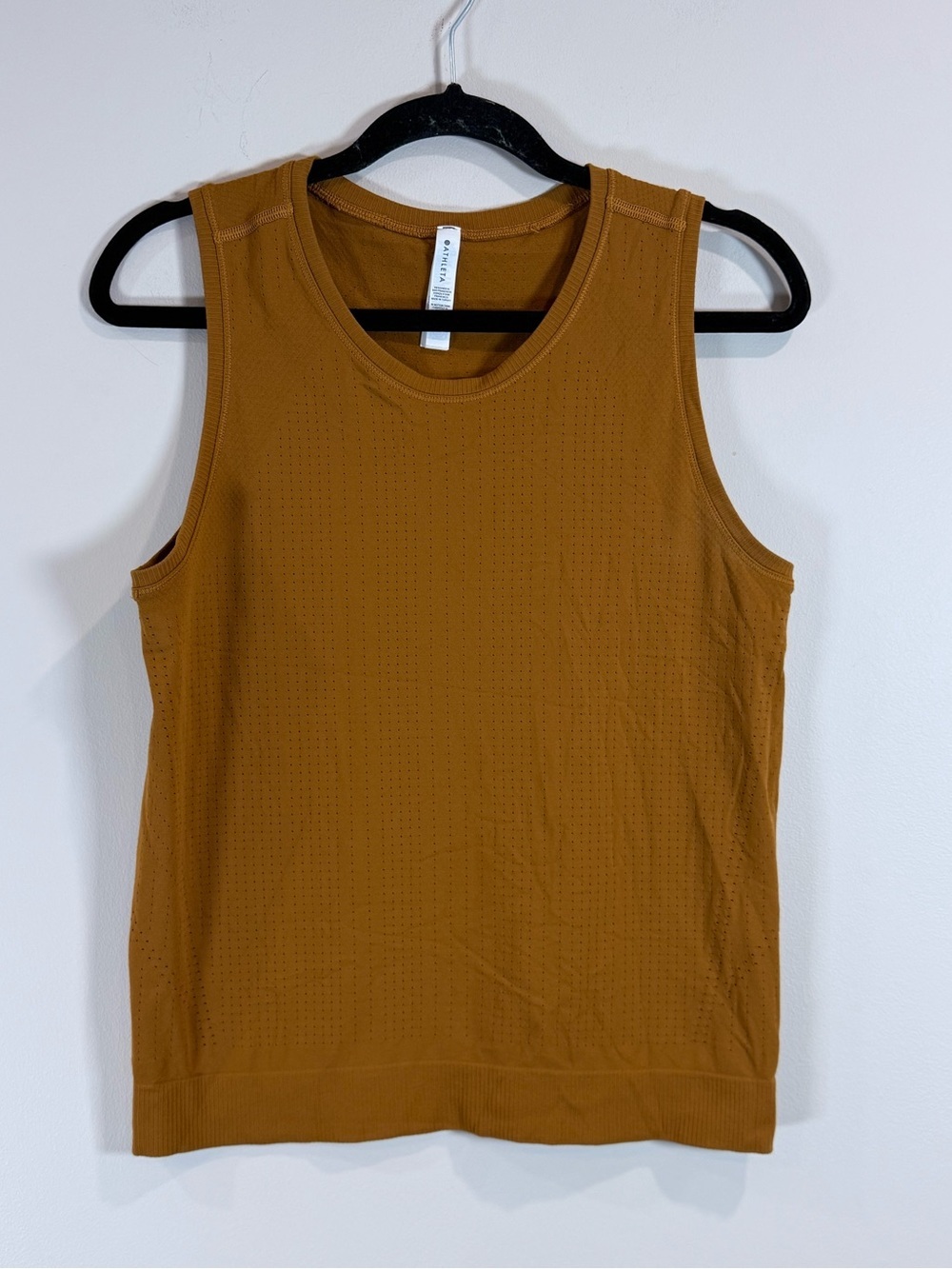 🔥NWT Athleta Women’s Sleeveless Knit Tank Top in Mustard Size S🔥